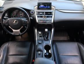Lexus NX  300h 