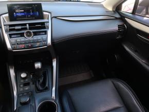 Lexus NX  300h 