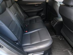 Lexus NX  300h 