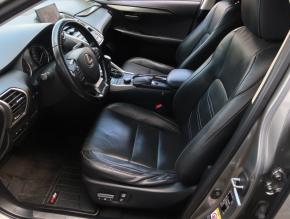 Lexus NX  300h 