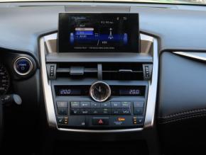 Lexus NX  300h 