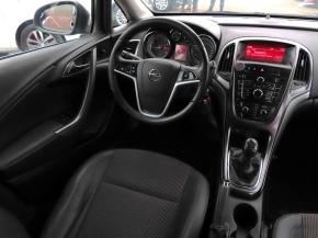 Opel Astra  1.4 T 