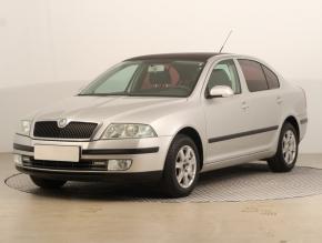 Škoda Octavia  1.6 Ambiente 