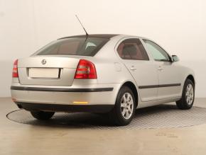 Škoda Octavia  1.6 Ambiente 