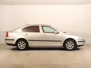 Škoda Octavia  1.6 Ambiente 
