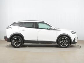 Peugeot 2008  1.5 BlueHDi Allure 