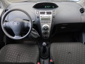 Toyota Yaris  1.0 VVT-i 