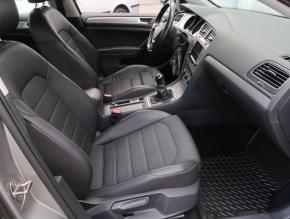 Volkswagen Golf  1.4 TSI 