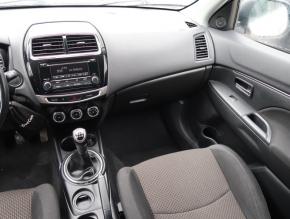 Mitsubishi ASX  1.6 MIVEC 