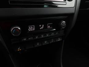 Škoda Rapid  1.0 TSI Style 