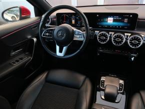 Mercedes-Benz A  A 200 