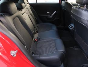 Mercedes-Benz A  A 200 