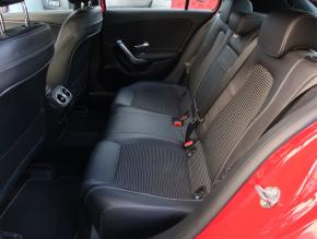 Mercedes-Benz A  A 200 