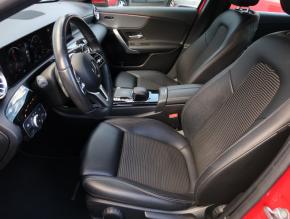 Mercedes-Benz A  A 200 