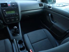 Volkswagen Golf  1.4 FSI Trendline 