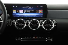 Mercedes-Benz CLA  200d Progressive 