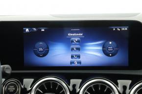Mercedes-Benz CLA  200d Progressive 