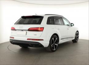 Audi Q7  50 TDI S-line 