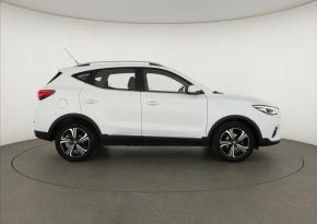 MG ZS SUV  1.5 Emotion 