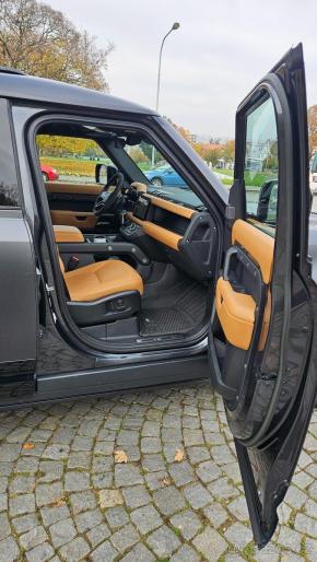 Land Rover Defender 110 P525 V8 Carpathian Edition 