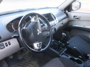 Mitsubishi L200 2,5 INTENSE+  DI-D 4WD DOUBLE CAB  131kW 