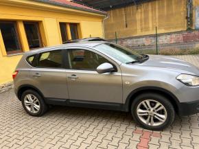 Nissan Qashqai 1,5   j 10 dci 81kw 2012 rok 