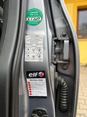 Nissan Qashqai 1,5   j 10 dci 81kw 2012 rok 