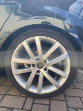 Volkswagen Golf 1,4 TSI 90 kW Highline  Tsi 90kw 
