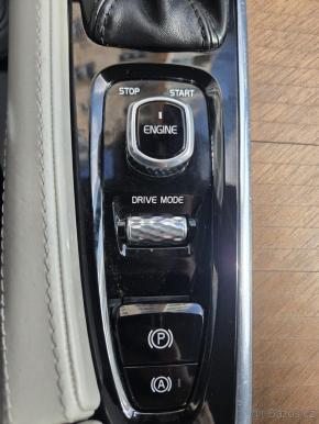 Volvo XC90 2,0 