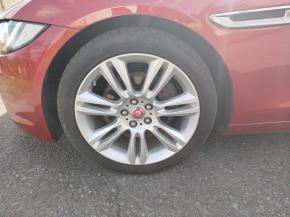 Jaguar XE 2,0   D Performance 