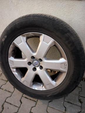 Volvo XC90 2,4 D5 AWD L R-Design Auto  D5 