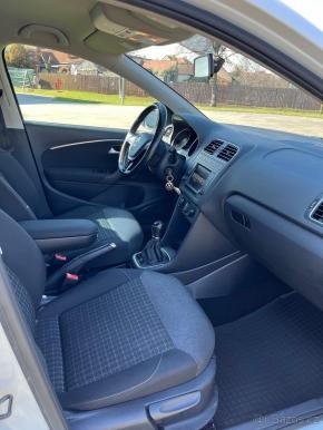 Volkswagen Polo 1,2   TSI 66kw - servisní kniha 