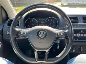 Volkswagen Polo 1,2   TSI 66kw - servisní kniha 