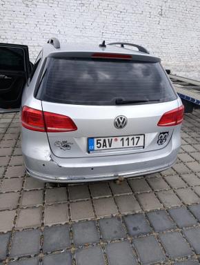 Volkswagen Passat 2,0   B7 
