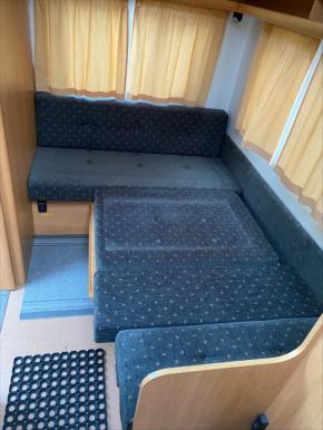 Ostatní  Prodám karavan Chateau Cantara 