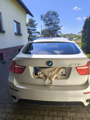 BMW X6 4D 