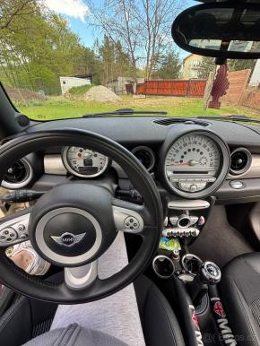 Mini Cooper 1,6   Clubman 