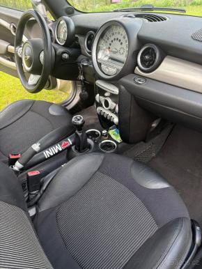 Mini Cooper 1,6   Clubman 