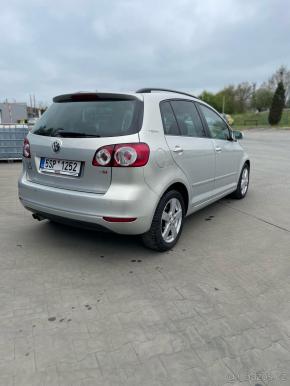 Volkswagen Golf 1,4   PLUS TSI 89000km 