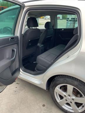 Volkswagen Golf 1,4   PLUS TSI 89000km 