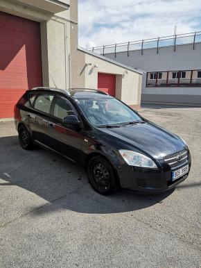 Kia Ceed 1,4   2008 