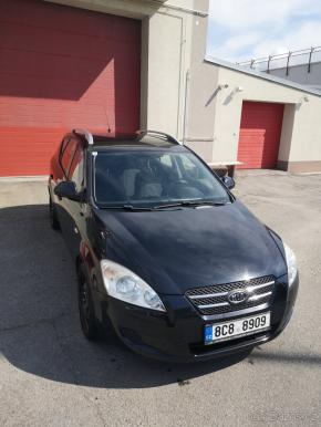 Kia Ceed 1,4   2008 