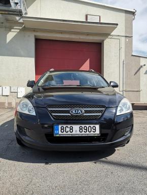 Kia Ceed 1,4   2008 