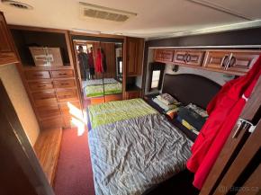 Ostatní  Prodám obytný speciál Coachmen 