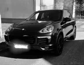 Porsche Cayenne 3,0   diesel 193 kw 