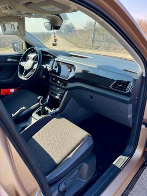Volkswagen T-Cross 1,0   style 2020 1.0 TSI 85KW 