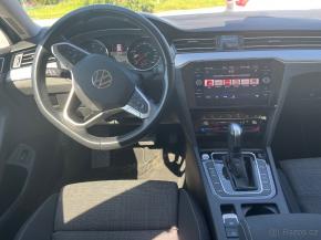 Volkswagen Passat 2,0   B8 TDI DSG MY22 CAM LED 