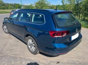 Volkswagen Passat 2,0   B8 TDI DSG MY22 CAM LED 