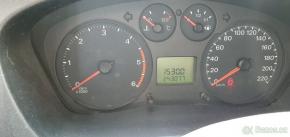 Ford Transit 2,2   L1H1 s vestavbou na spaní 