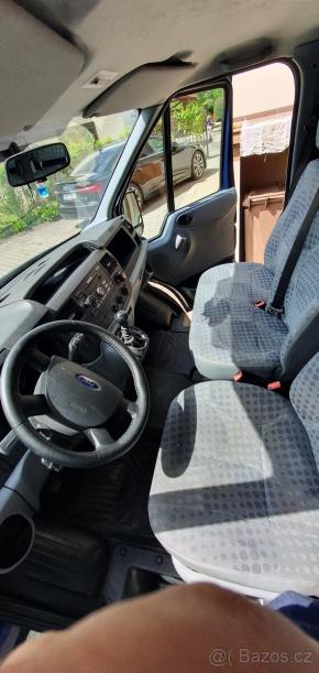 Ford Transit 2,2   L1H1 s vestavbou na spaní 